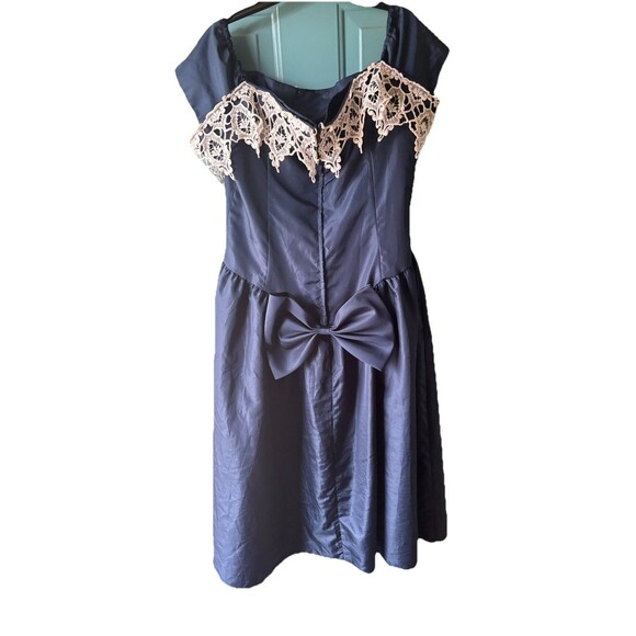 VTG'80 ILGWU Prom Formal Navy Blue Satin Lace Dress /Puffs Sleeves /Bows Size 40 - Picture 8 of 16